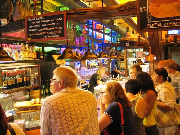 Tapa-Bar in der Altstadt von Bilbao